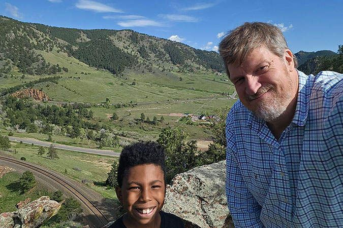 Daecian Lindgren and dad Erik Lindgren in Plainview, Colorado